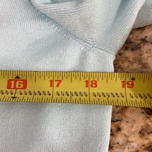 Talbots mint color knit V-neck cardigan sweater size M - Picture 5 of 6